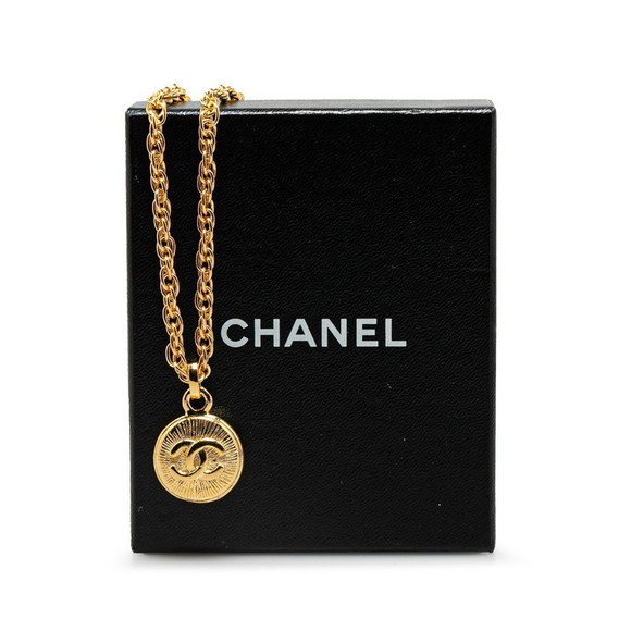 Chanel Chanel Coco Mark Round Necklace Gold Metal Necklace - Picture 4 of 5